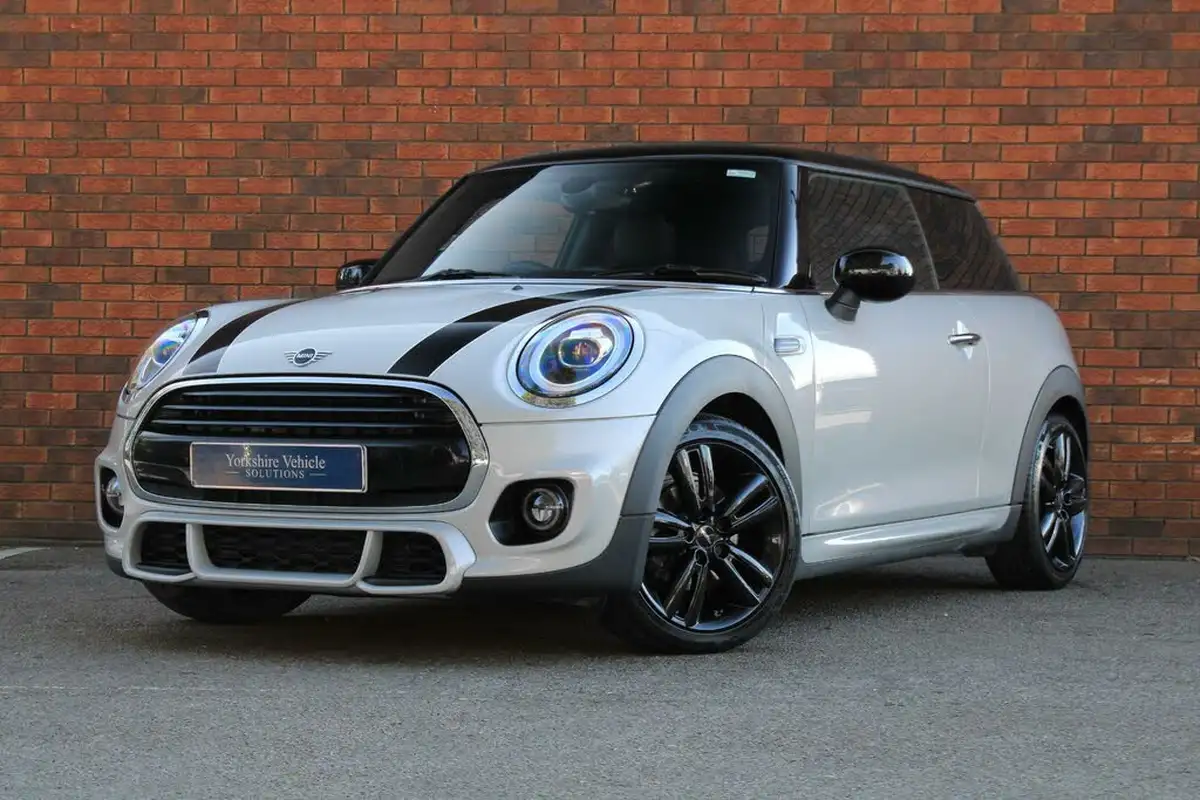 2019-mini-cooper-15-cooper-sport-hatchback-3d-big-12