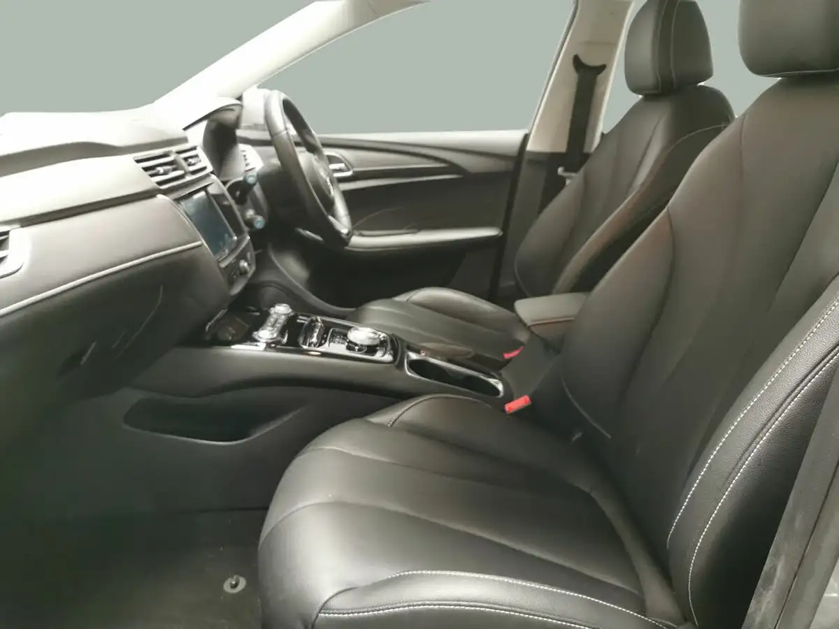 2022-mg-mg5-e-exclusive-ev-long-range-big-2