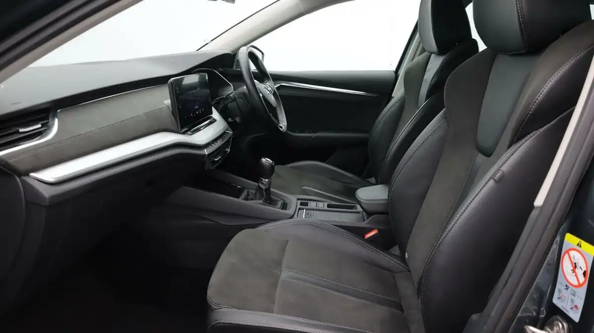 2021-skoda-octavia-15-tsi-se-l-estate-big-14