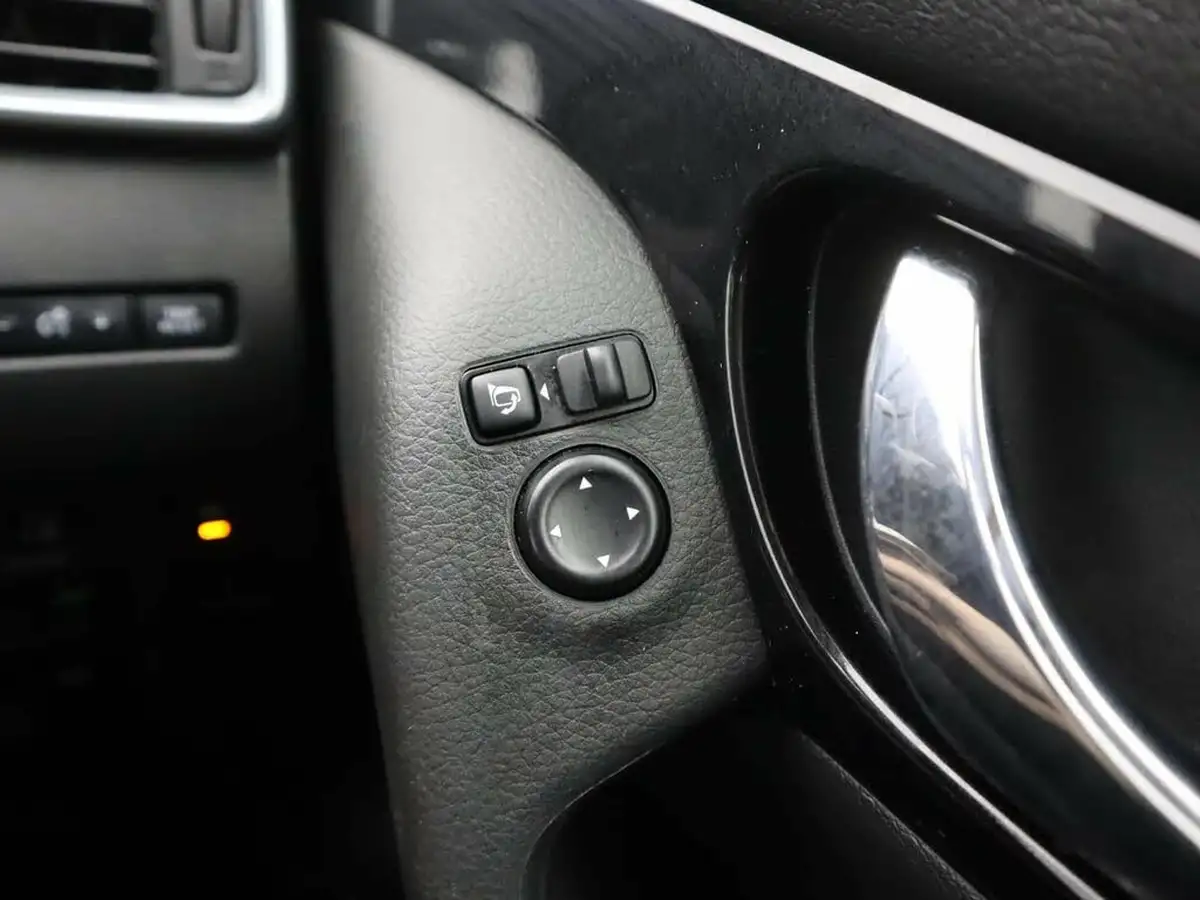 2020-nissan-qashqai-13-dig-t-acenta-premium-160ps-dct-big-24