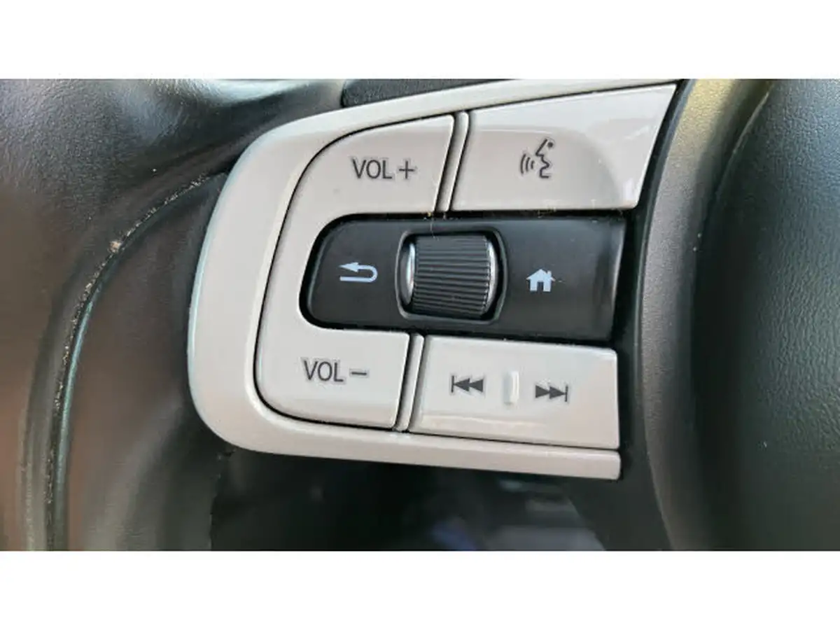 2021-honda-jazz-15-i-mmd-ex-107ps-big-18