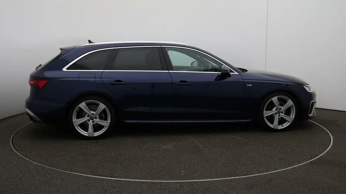 2022-audi-a4-avant-20-35-tfsi-s-line-tronic-big-8