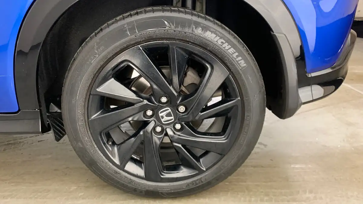 2019-honda-hr-v-15-i-vtec-sport-cvt-big-16