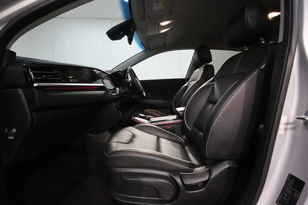 2020-kia-e-niro-ev-4-big-27