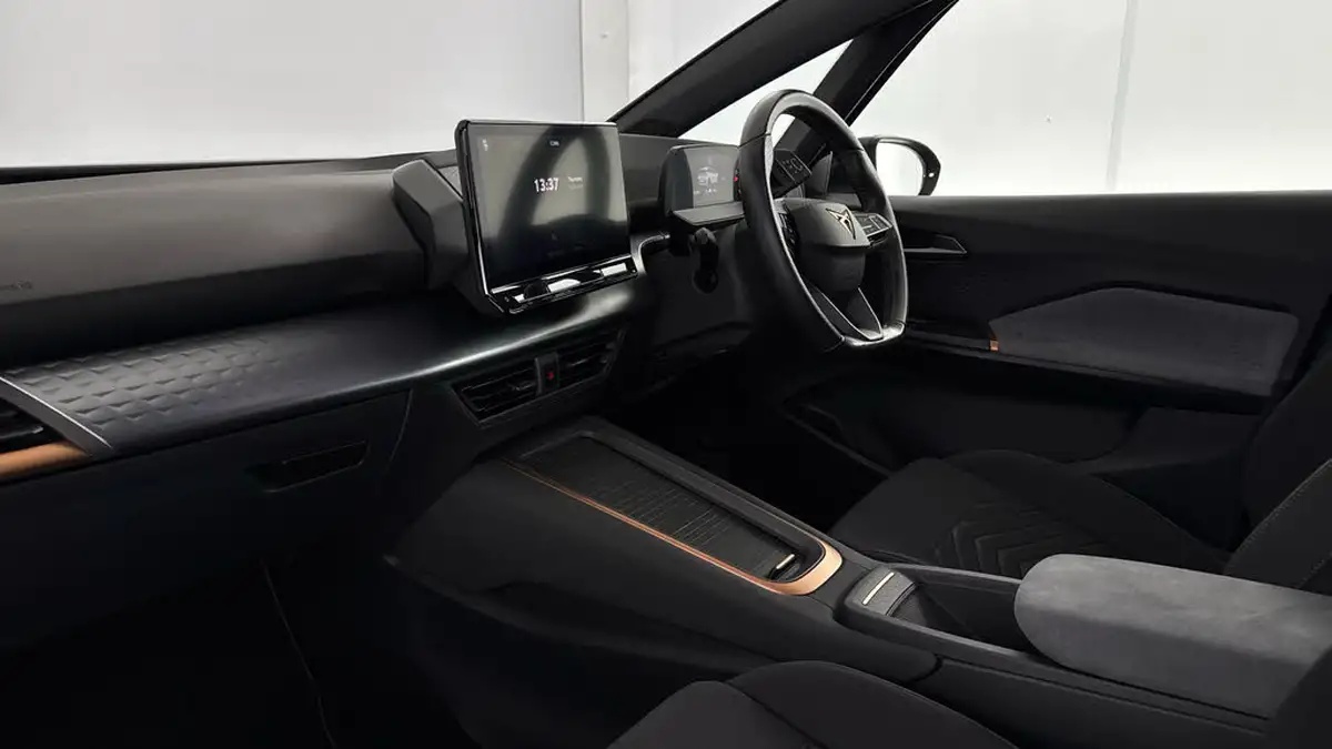 2022-cupra-born-e-v1-big-8