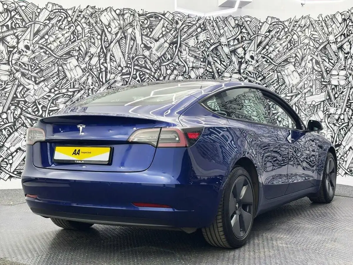 2021-tesla-model-3-e-standard-plus-big-7