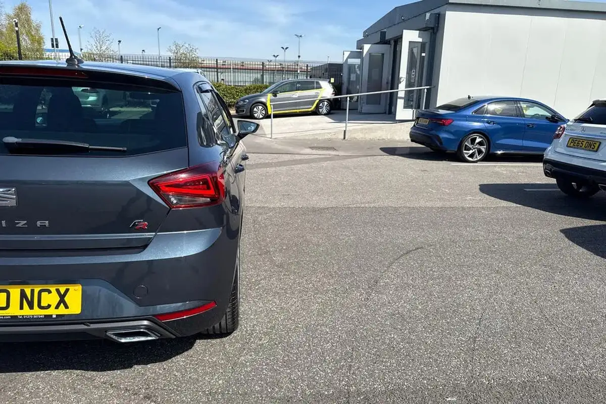 2020-seat-ibiza-10-tsi-fr-115ps-dsg-big-33