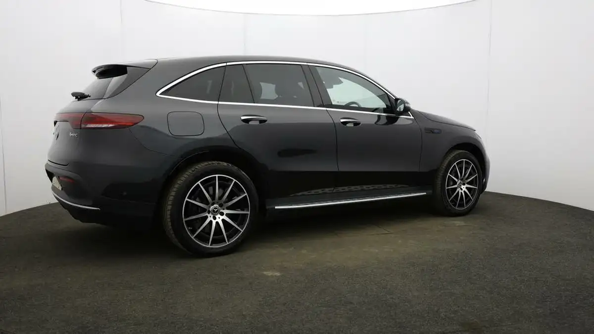 2022-mercedes-benz-eqc-e-eqc-400-amg-line-big-49