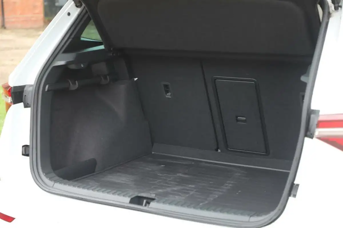 2023-skoda-karoq-20tdi-sportline-4x4-dsg-big-23