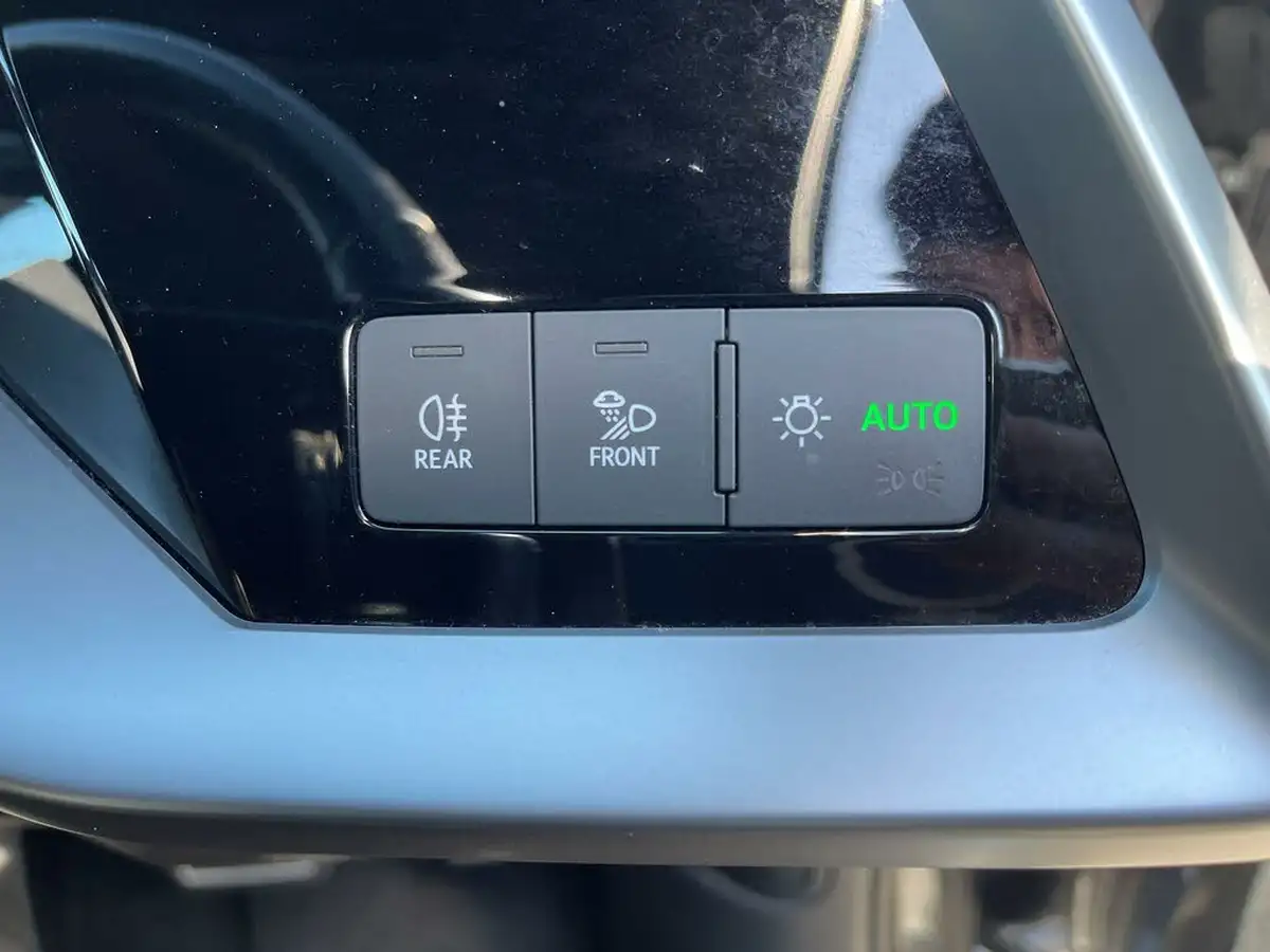 2021-audi-s3-20-tfsi-saloon-4d-big-23