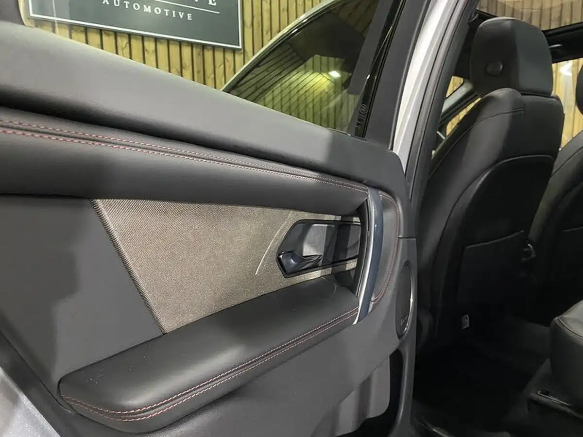 2020-land-rover-discovery-sport-big-56