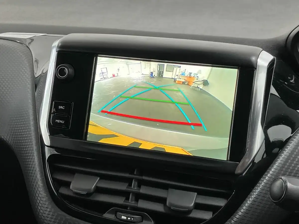 2019-peugeot-208-12-puretech-tech-edition-82bhp-big-28