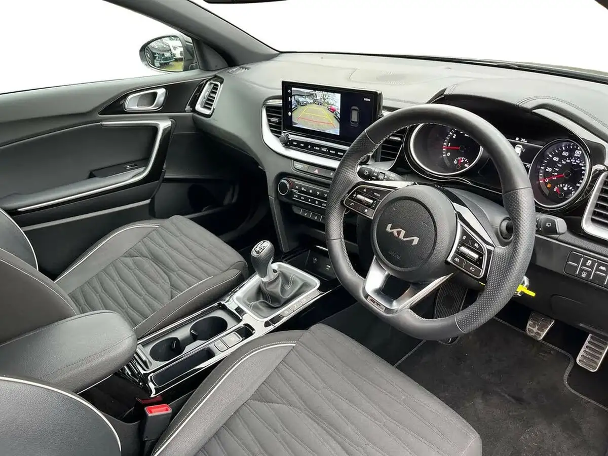 2024-kia-ceed-15-t-gdi-gt-line-158bhp-big-9