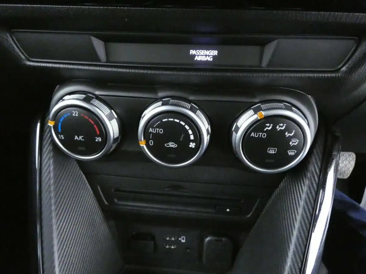 2021-mazda-mazda2-15-skyactiv-g-se-l-nav-big-12