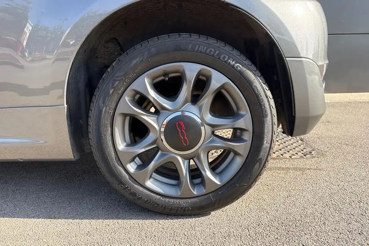 2019-fiat-500-12-s-big-9