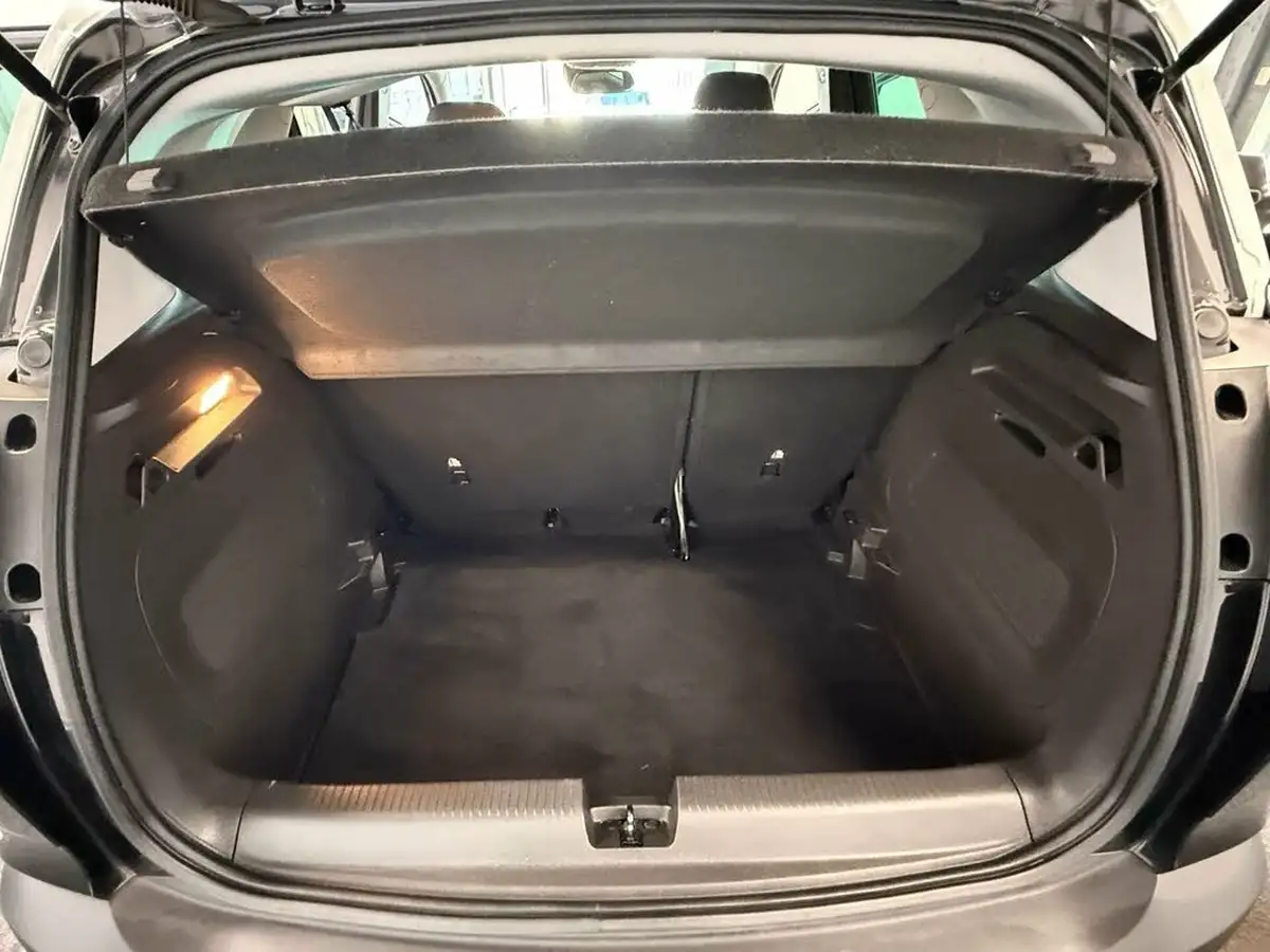 2021-vauxhall-crossland-12i-elite-nav-big-37
