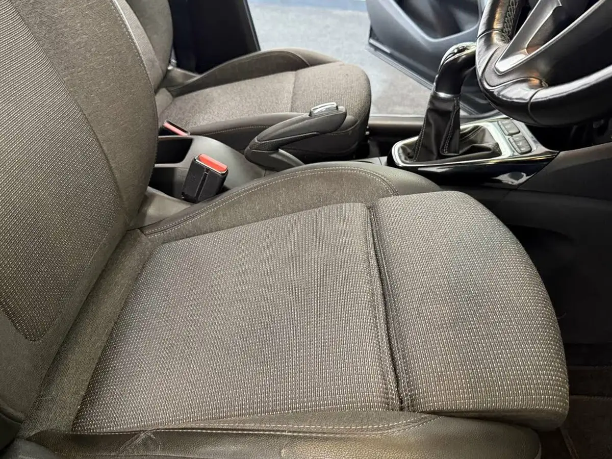 2021-vauxhall-crossland-12i-elite-nav-big-13
