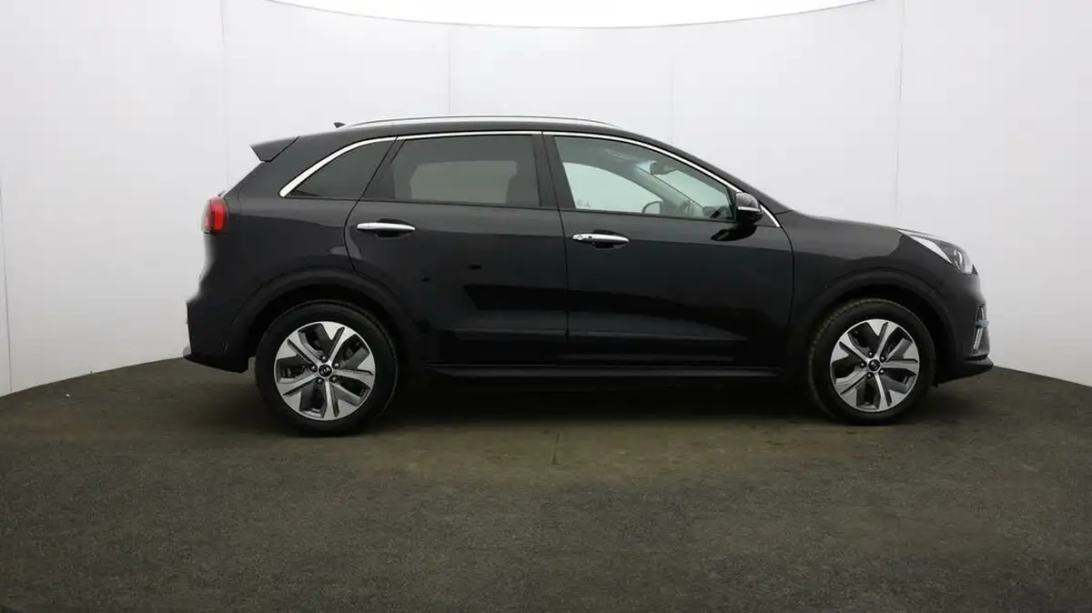 2021-kia-e-niro-ev-3-big-44