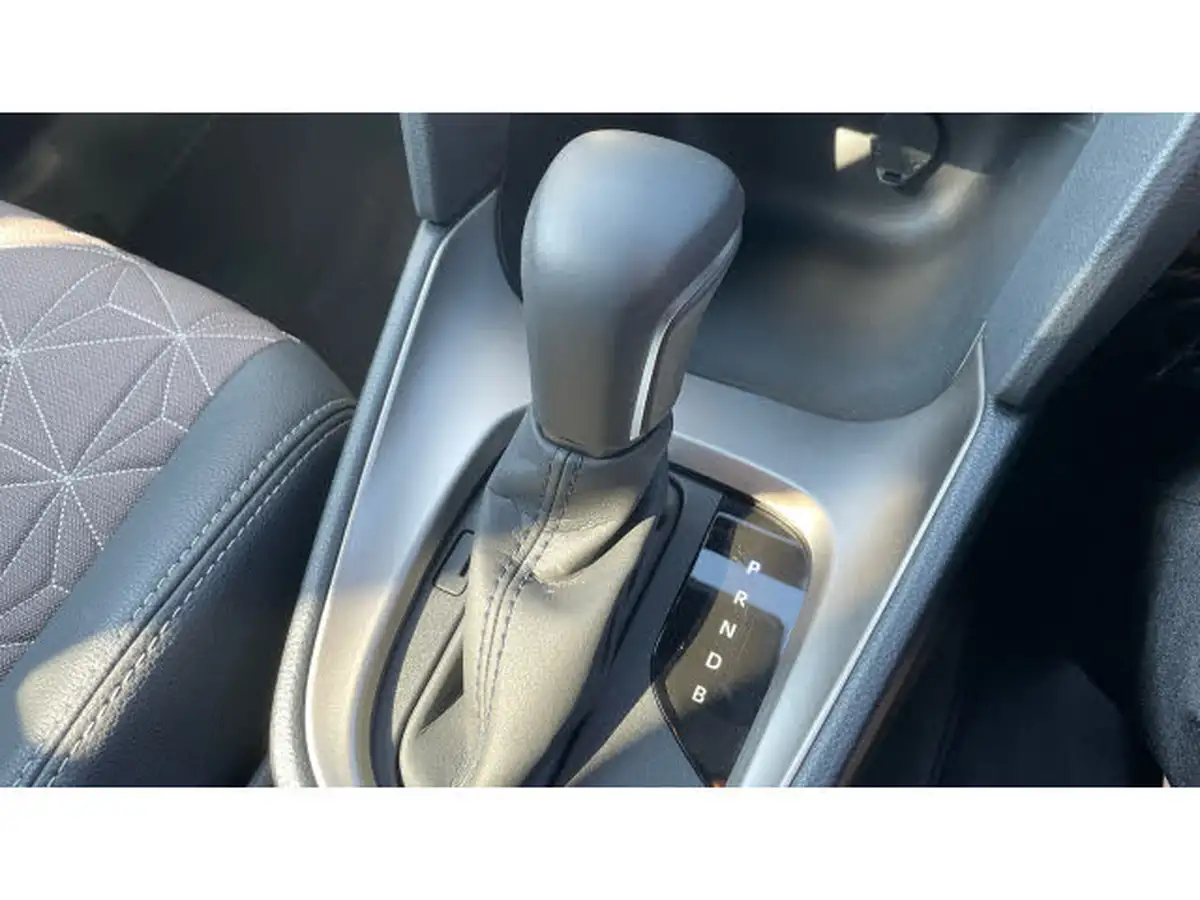 2023-toyota-yaris-cross-15-vvt-i-excel-awd-i-big-31