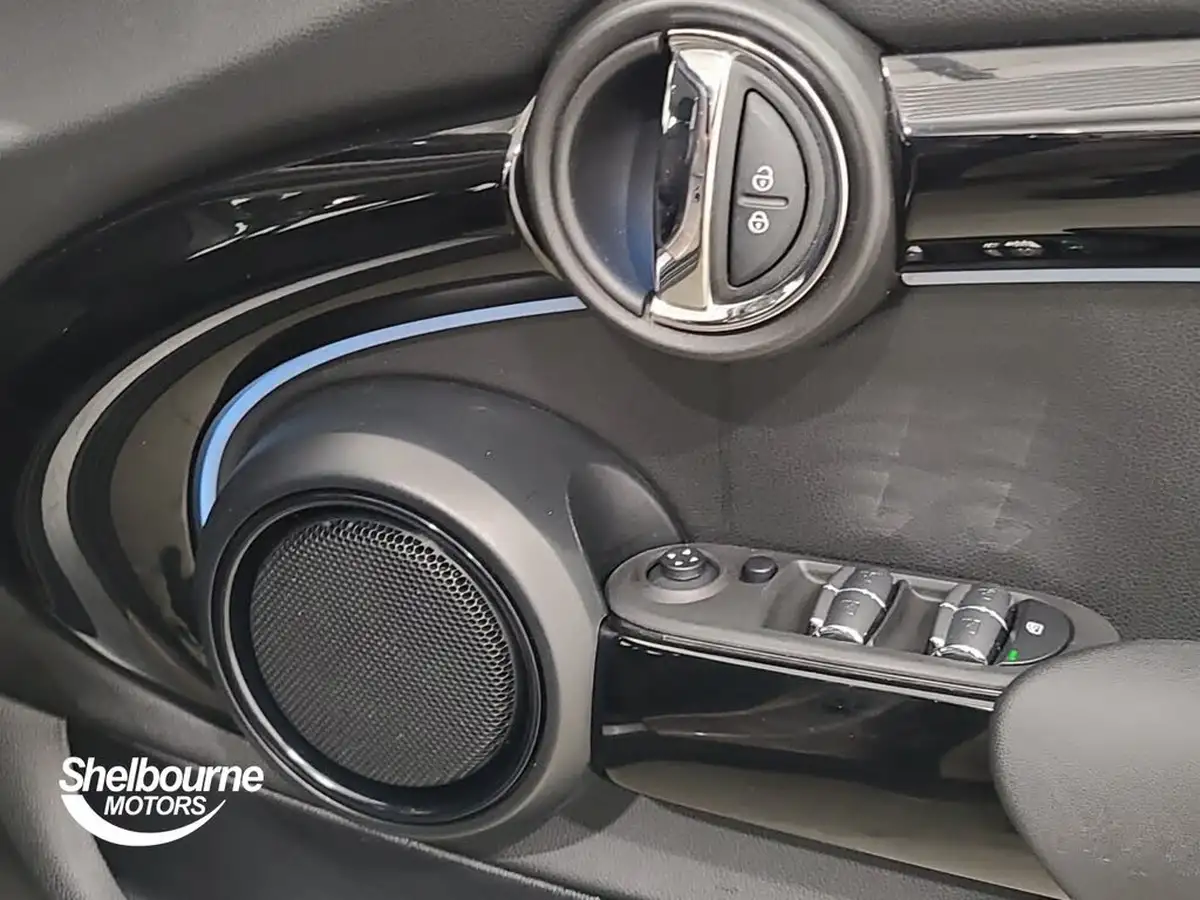 2022-mini-cooper-15-cooper-classic-hatchback-5d-big-42
