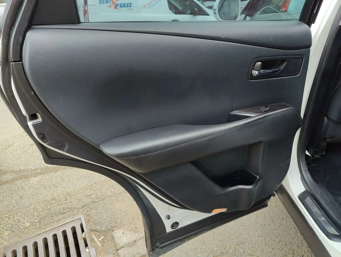2015-lexus-rx-450h-35-advance-sun-big-33