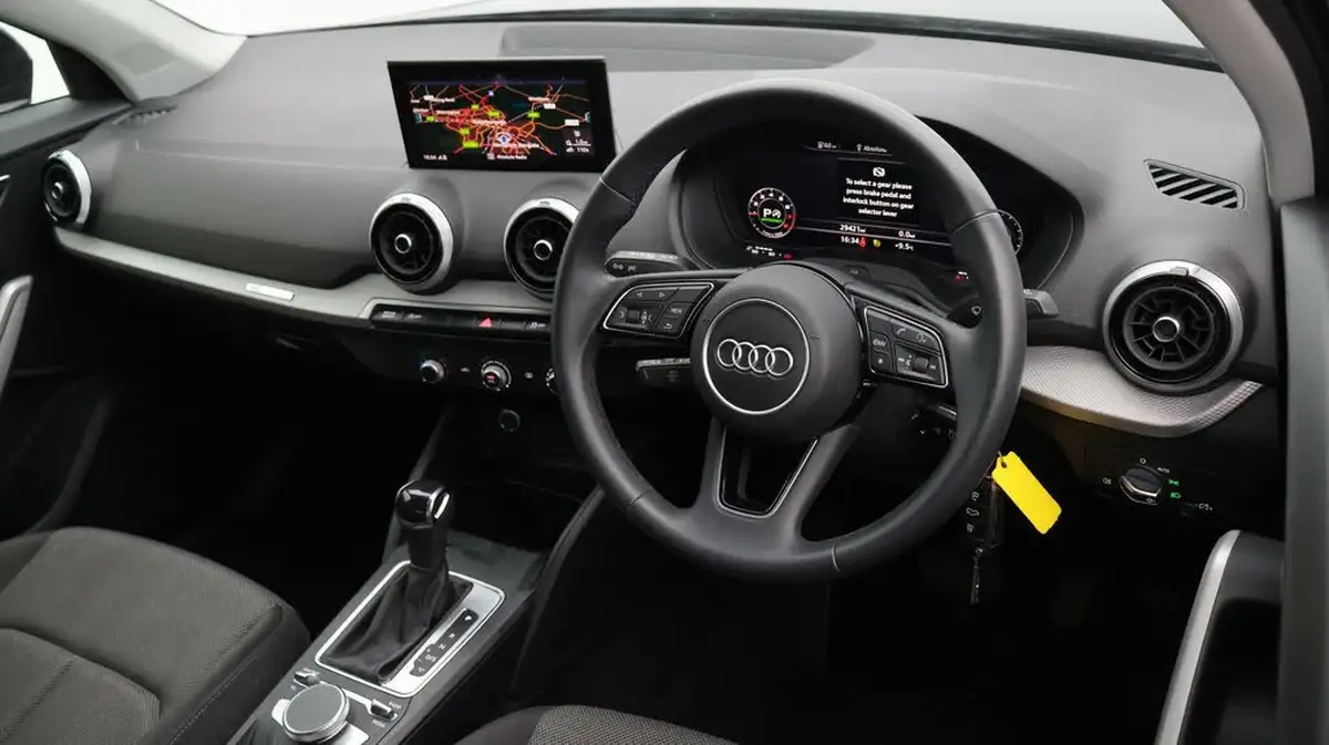 2022-audi-q2-15-35-tfsi-sport-s-tronic-big-9