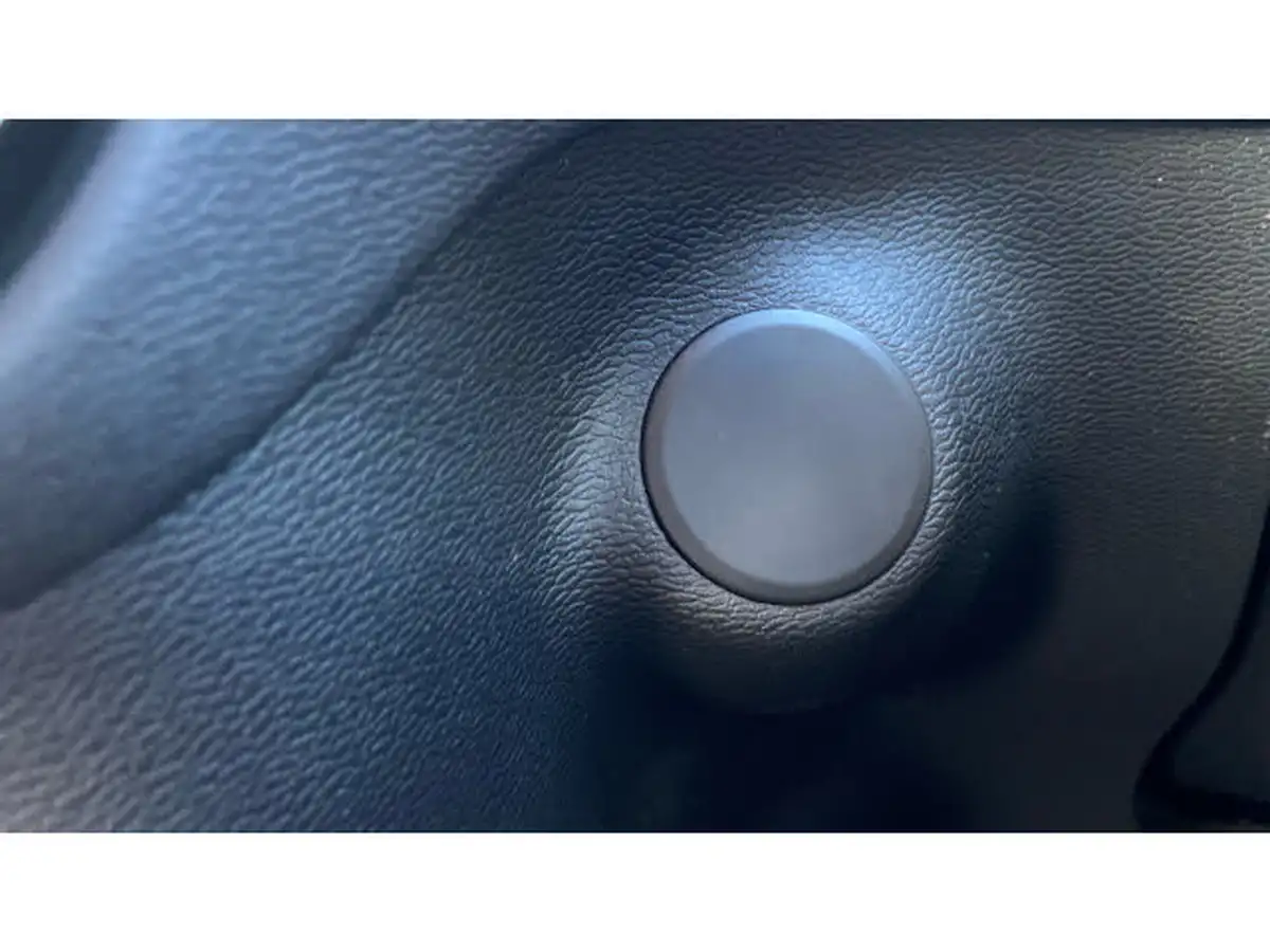 2021-volvo-xc40-e-twin-recharge-big-21
