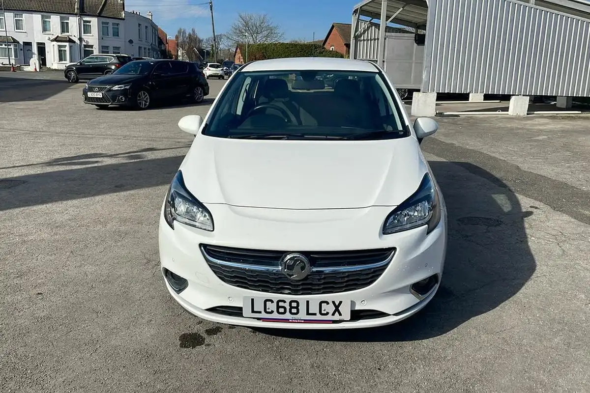 2018-vauxhall-corsa-14i-se-nav-90ps-5d-auto-big-6