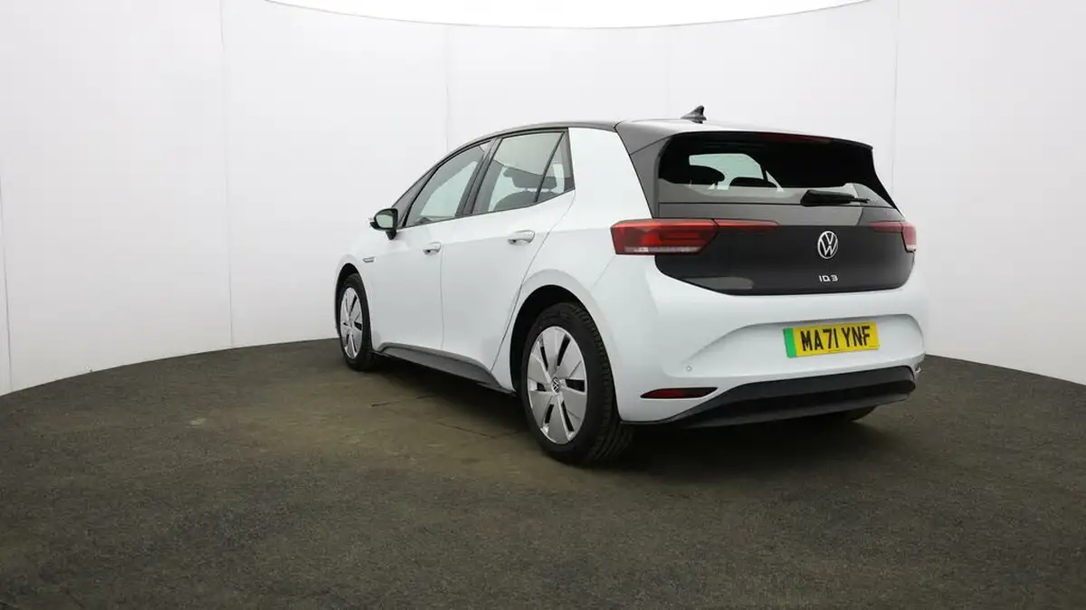2021-volkswagen-id3-e-life-204ps-58kwh-pro-performance-big-35