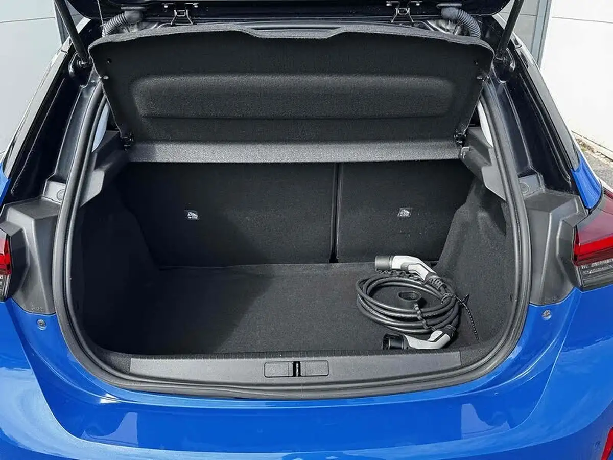 2020-vauxhall-corsa-e-elite-nav-74kw-big-16