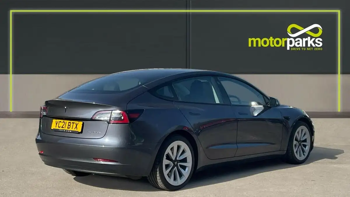 2021-tesla-model-3-e-long-range-4x4-big-2