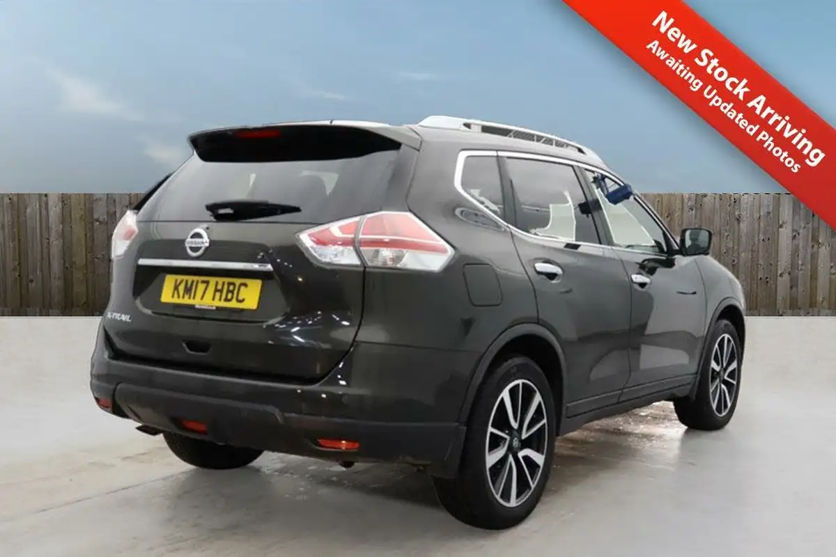 2017-nissan-x-trail-20dci-n-vision-4x4-7-seat-xtronic-big-2