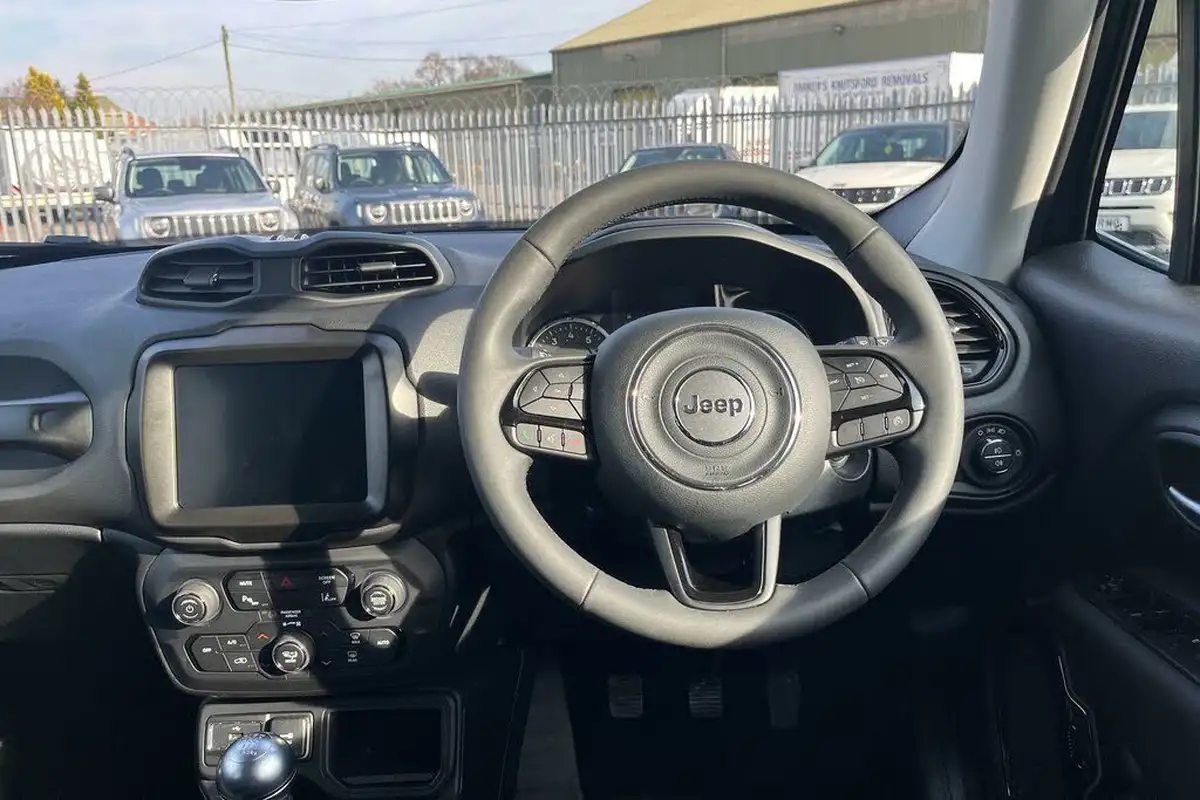 2022-jeep-renegade-10-gse-night-eagle-big-19