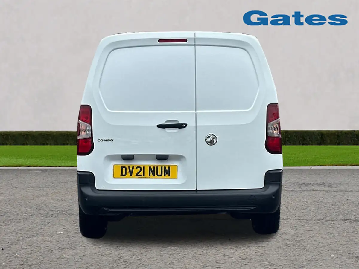2021-vauxhall-combo-15cdti-dynamic-2300-100pseu6dt-l2h1-panel-big-6