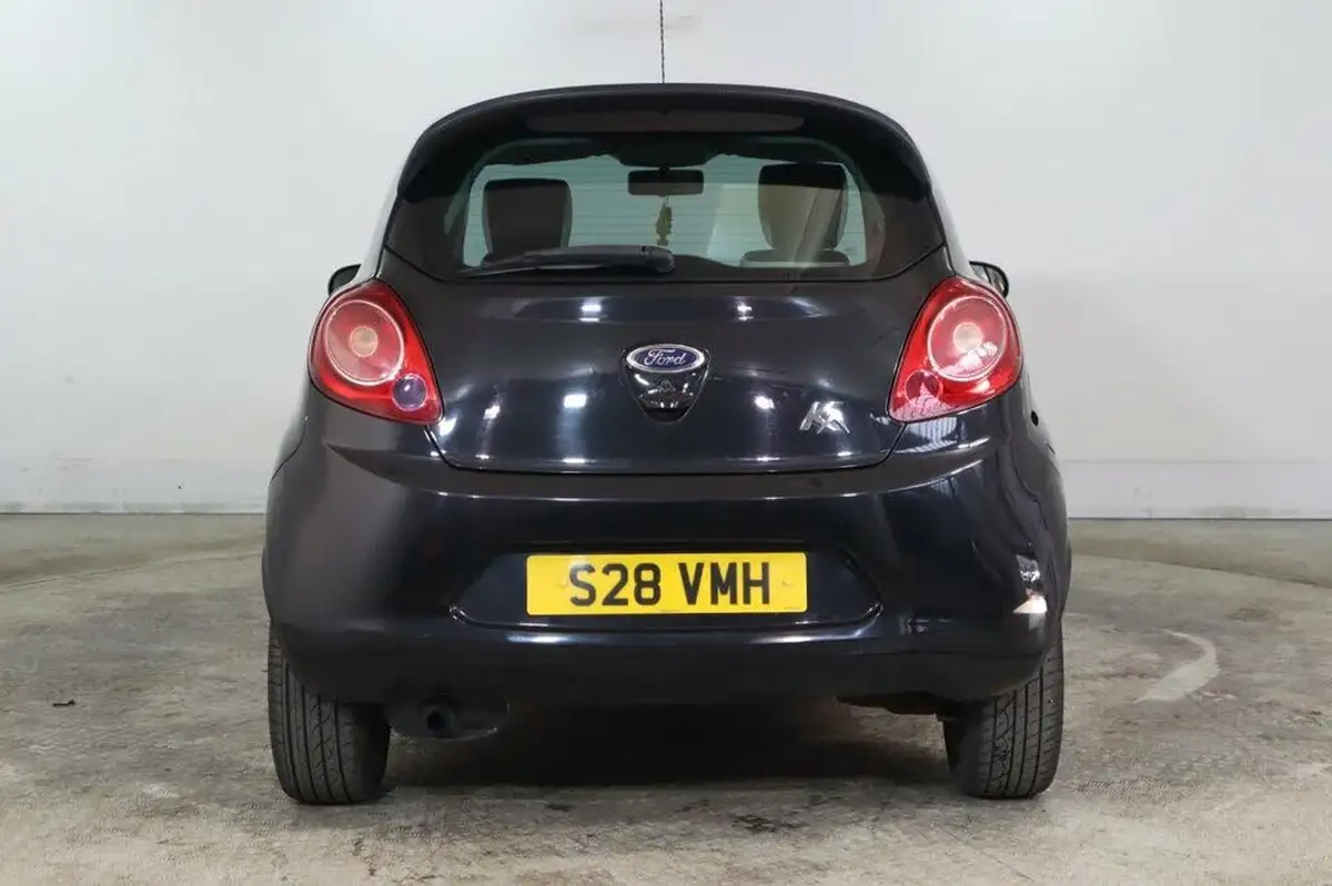 2016-ford-ka-12-zetec-black-edition-big-4