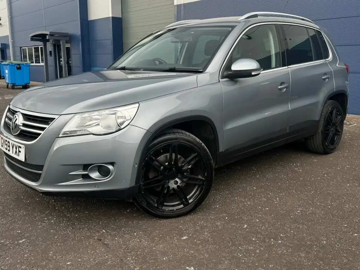 2009-volkswagen-tiguan-20td-se-140ps-4motion-tiptronic-big-3