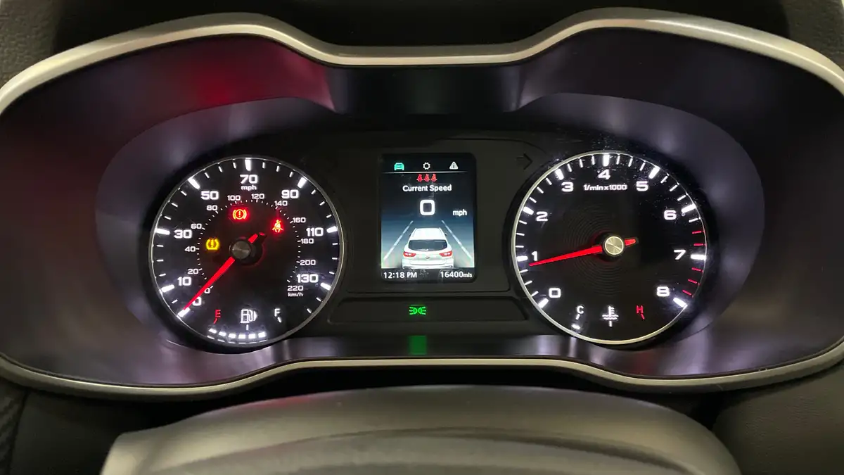 2024-mg-zs-suv-15-vti-tech-excite-big-12