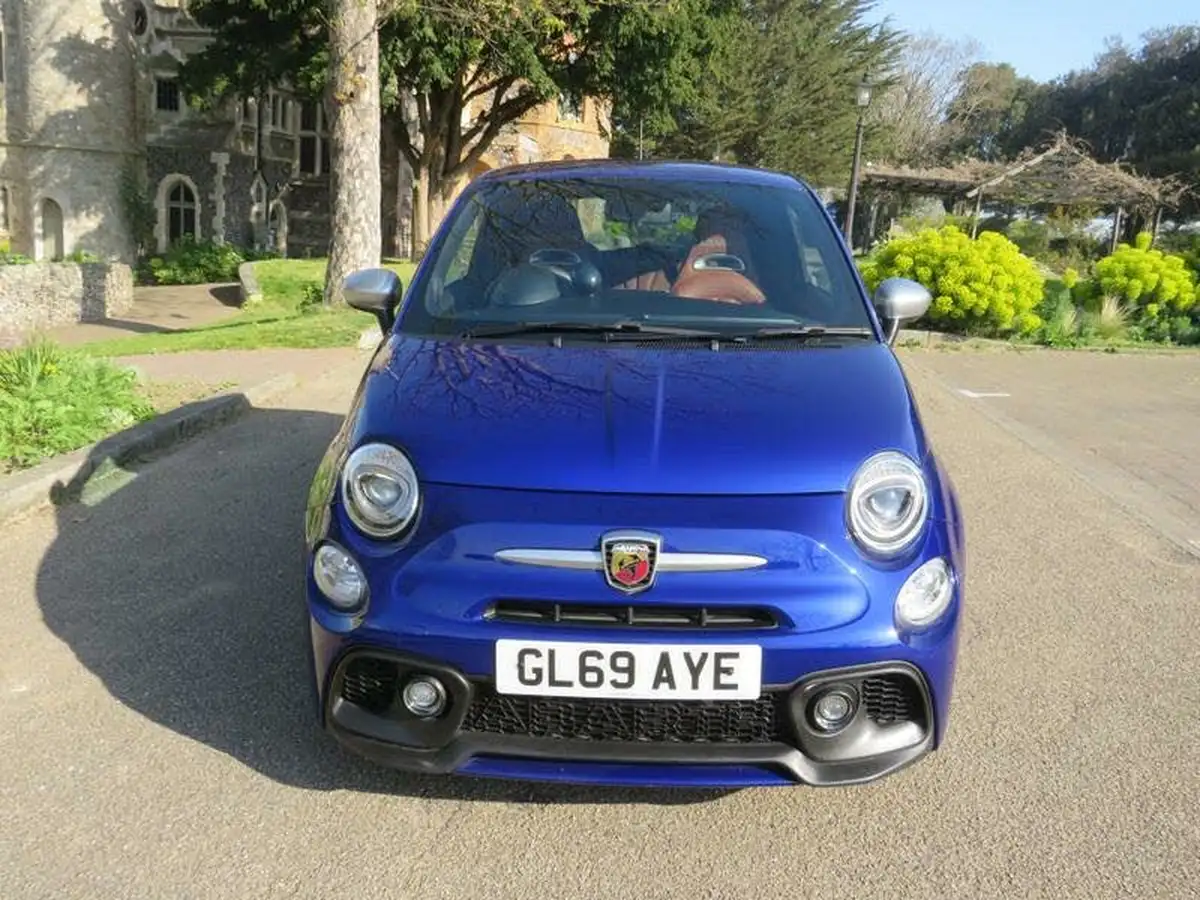 2020-abarth-595-14-tjet-turismo-big-8