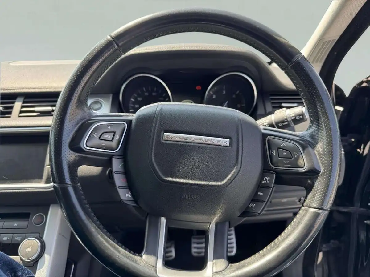 2015-land-rover-range-rover-evoque-22sd4-dynamic-hatchback-5d-big-27