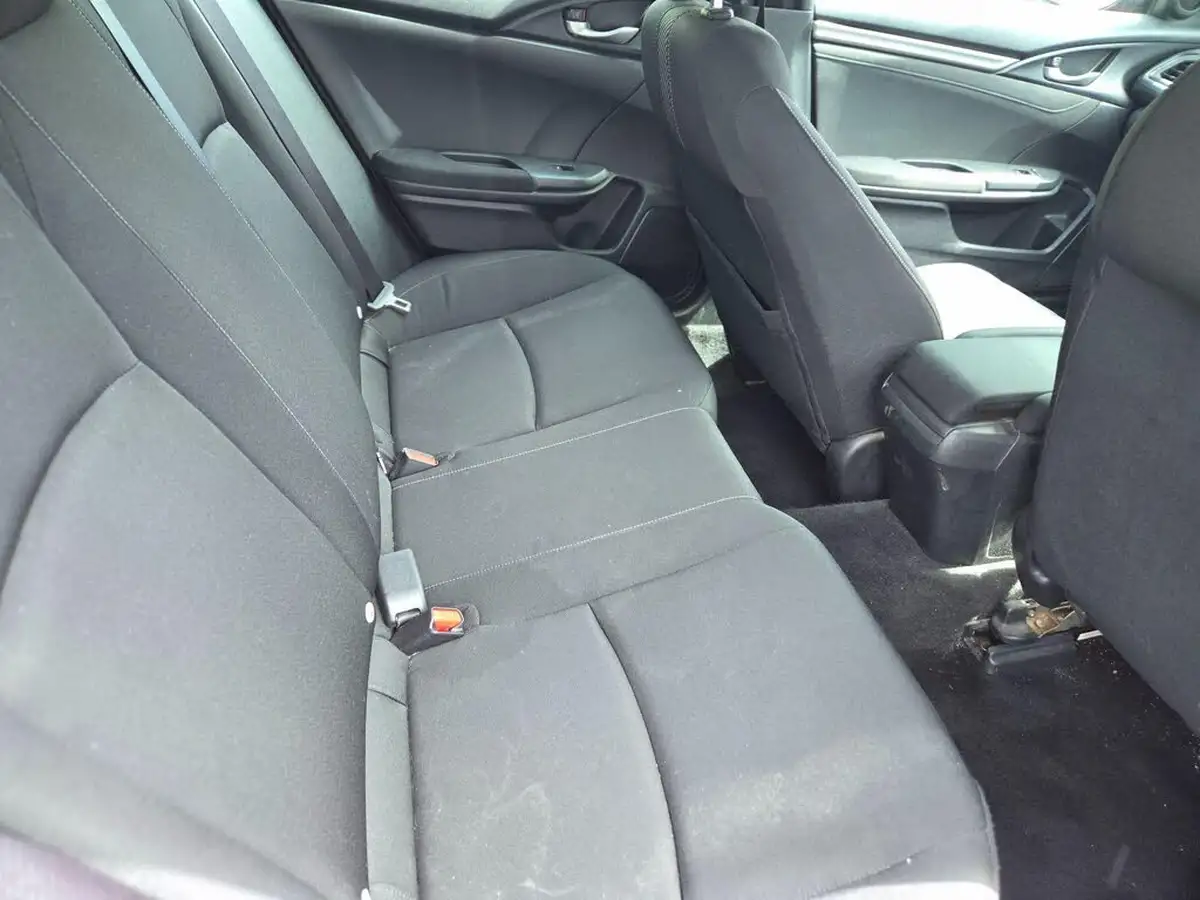 2018-honda-civic-10-vtec-turbo-se-126ps-hatchback-5d-big-22
