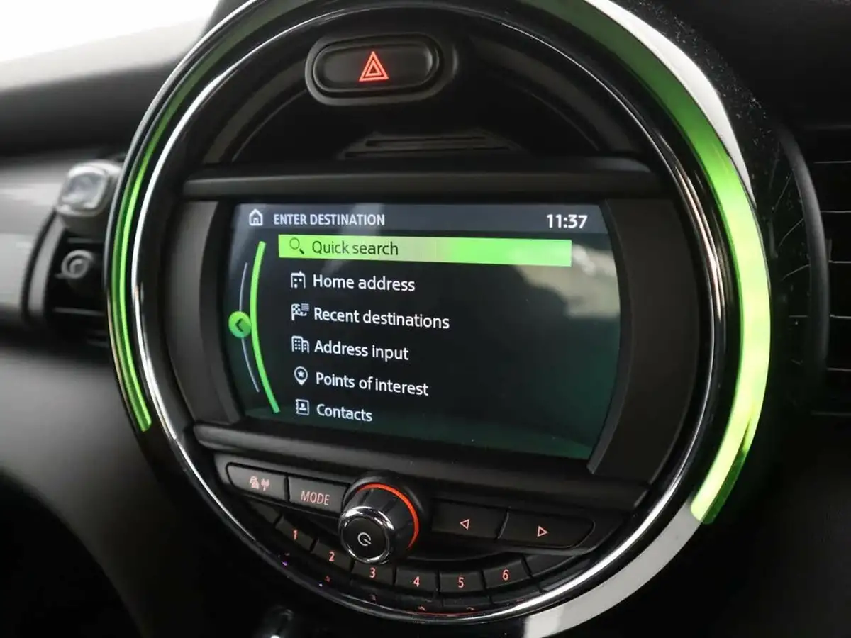 2019-mini-cooper-15-cooper-sport-hatchback-3d-big-24