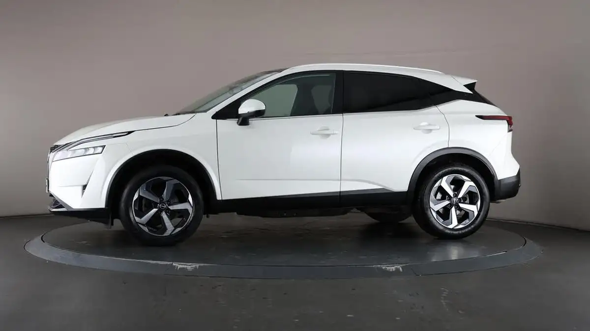 2022-nissan-qashqai-13-dig-t-n-connecta-140ps-big-37