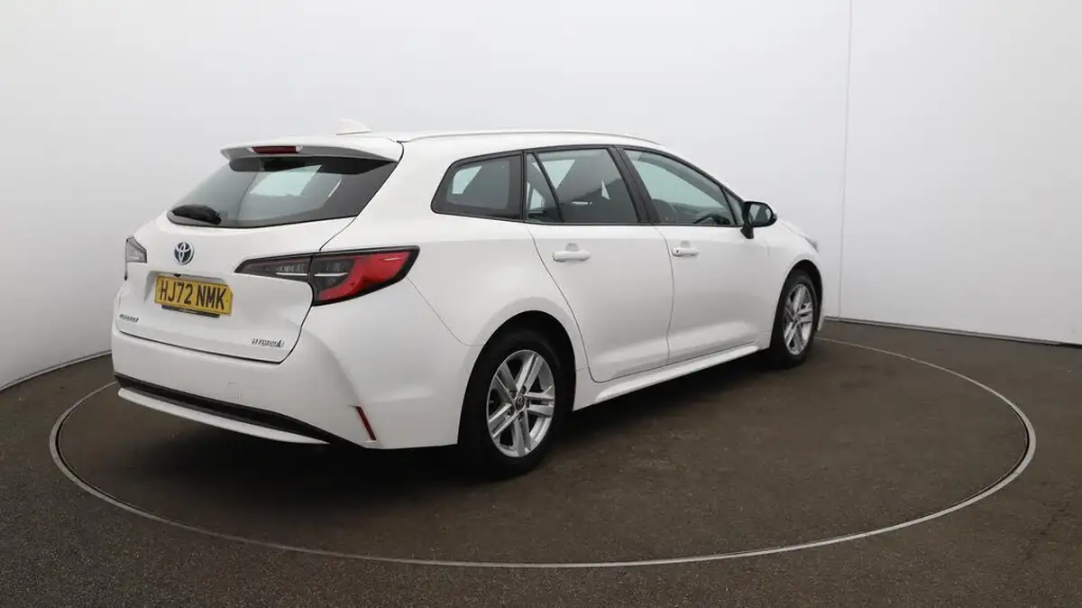 2022-toyota-corolla-18-vvt-i-icon-120bhp-spare-wheel-touring-sports-5d-big-54