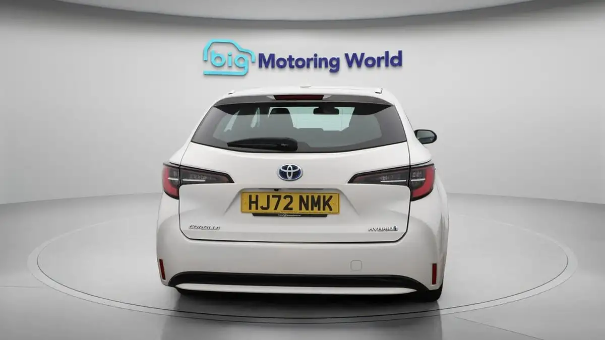 2022-toyota-corolla-18-vvt-i-icon-120bhp-spare-wheel-touring-sports-5d-big-6