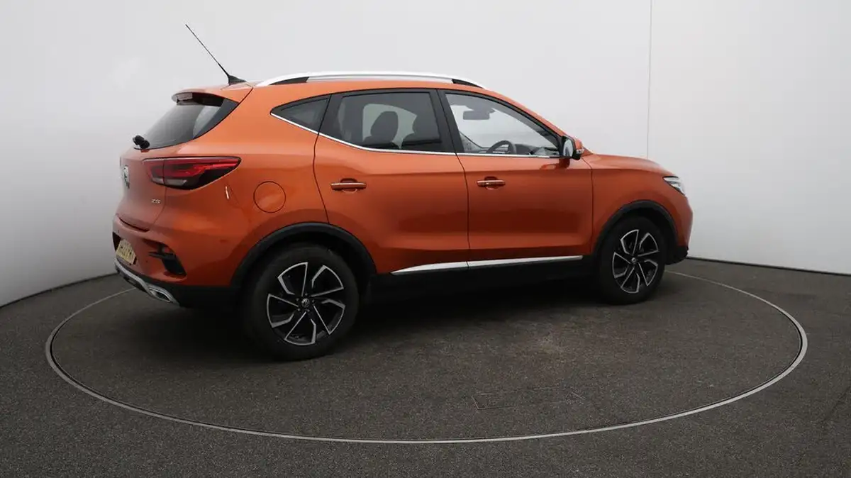 2022-mg-zs-suv-10t-gdi-exclusive-big-52