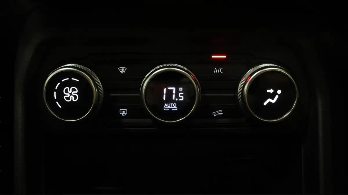 2022-dacia-jogger-10-tce-comfort-big-12