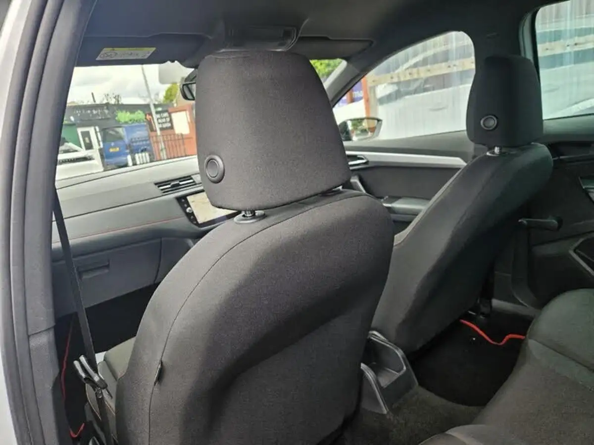 2020-seat-ibiza-10-tsi-fr-95ps-big-19