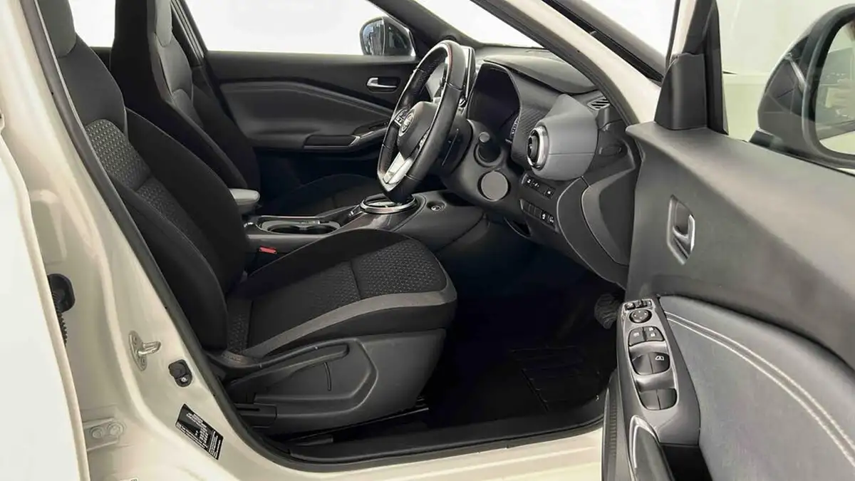 2022-nissan-juke-10-dig-t-n-connecta-dct-big-13
