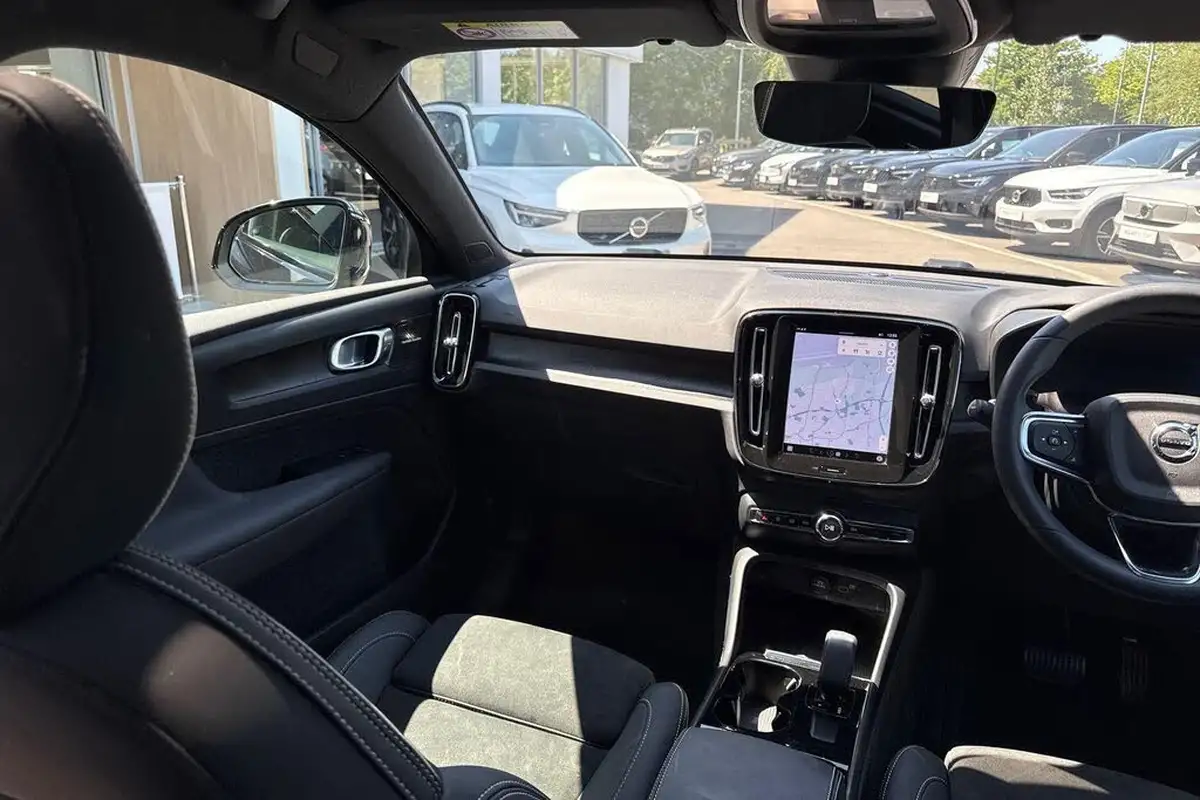 2023-volvo-c40-e-twin-recharge-ultimate-big-30