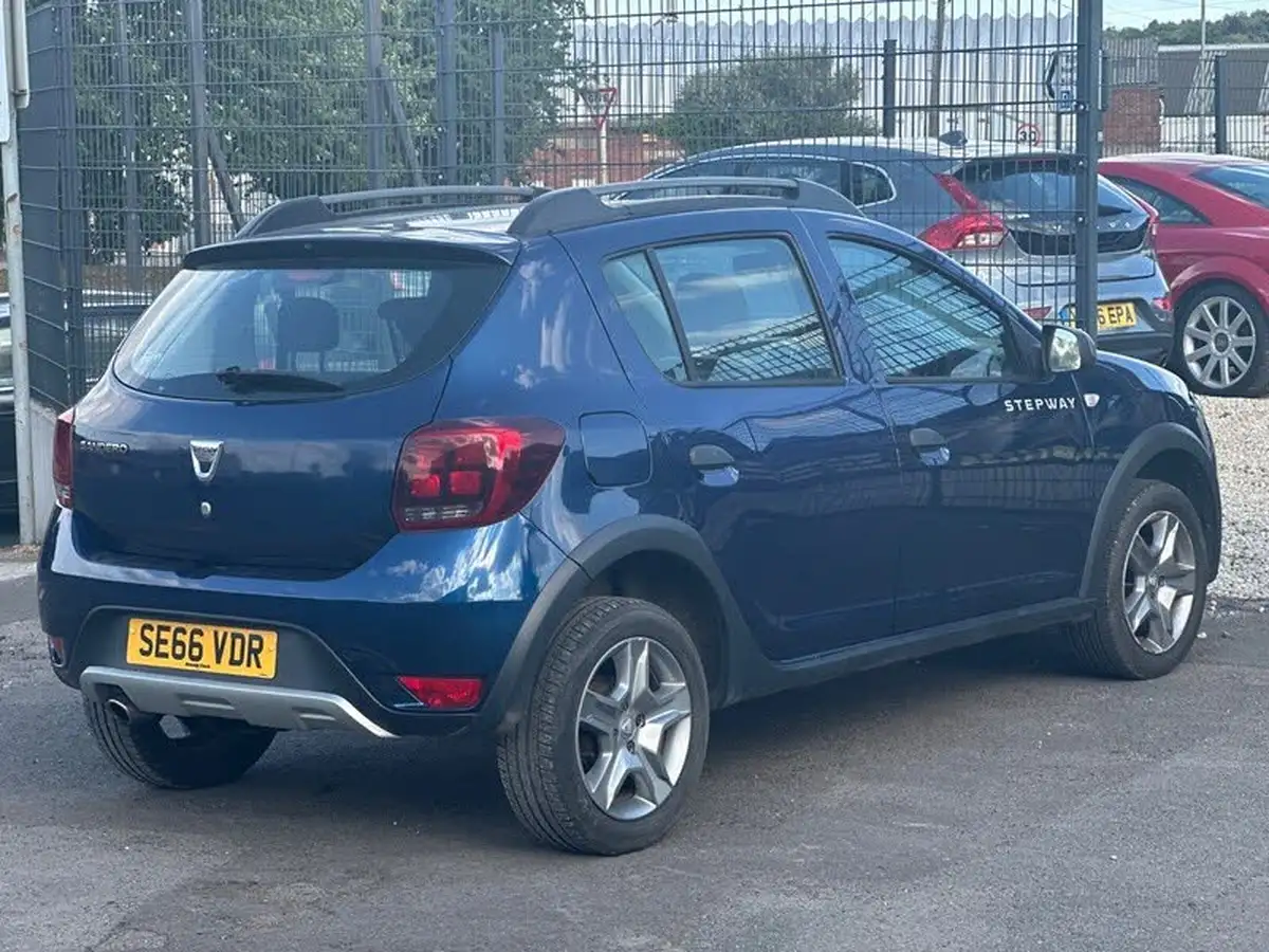 2017-dacia-sandero-stepway-09-tce-ambiance-big-31